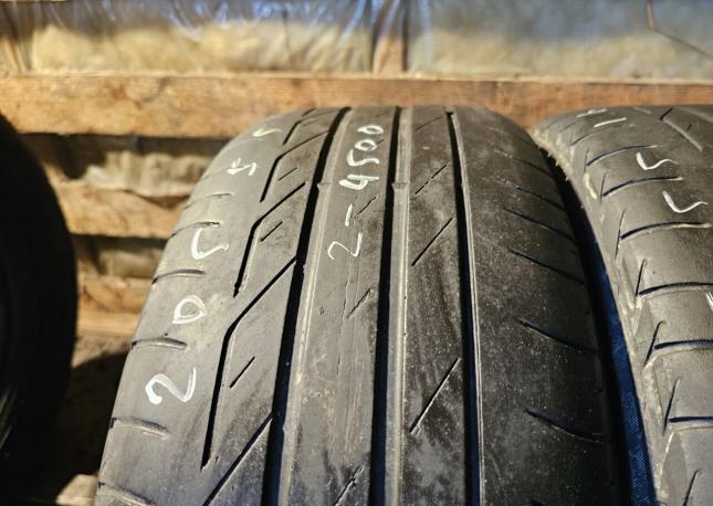 Bridgestone Turanza T001 205/55 R16