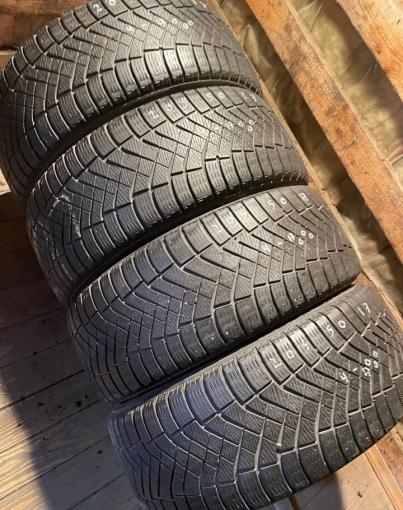 Pirelli Ice Zero FR 205/50 R17