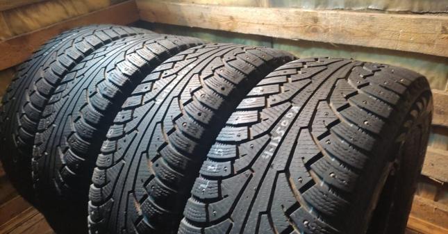 Nokian Tyres Hakkapeliitta 5 SUV 285/60 R18