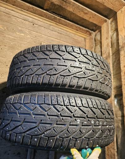 Kormoran SUV Stud 215/60 R17