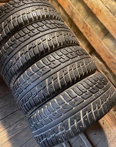 Kumho I&#39;Zen KW22 215/60 R16