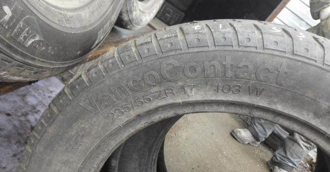 Continental VancoContact 235/55 R17 103W