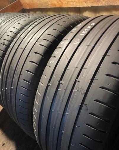 Nokian Tyres Hakka Black 2 SUV 275/50 R21