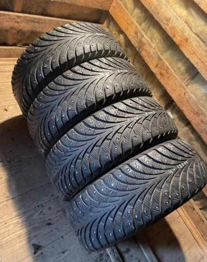 Goodyear UltraGrip Extreme 205/55 R16