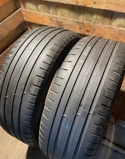 Nokian Tyres Hakka Black 2 SUV 235/55 R19