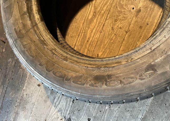 Pirelli Scorpion STR 215/65 R16 H