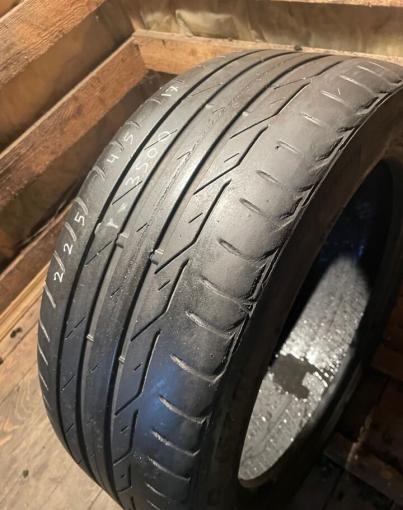 Bridgestone Turanza T001 225/45 R17