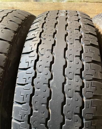 Bridgestone Dueler H/T D689 205/80 R16