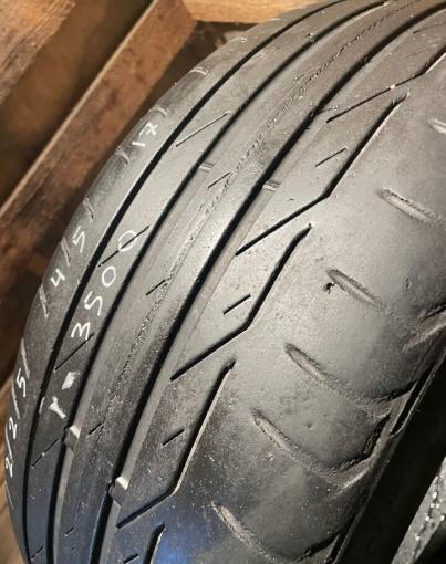 Bridgestone Turanza T001 225/45 R17