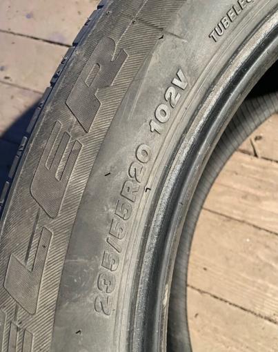 Bridgestone Dueler H/L 33A 235/55 R20