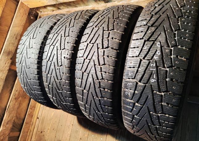 Roadstone Winguard WinSpike 235/65 R17