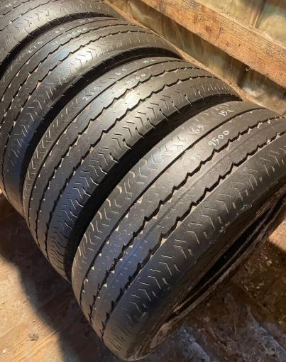 Pirelli Chrono 2 215/65 R15C 104T
