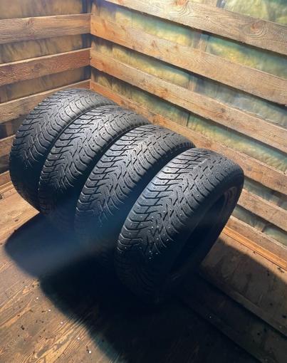 Nokian Tyres Hakkapeliitta 8 SUV 235/65 R17