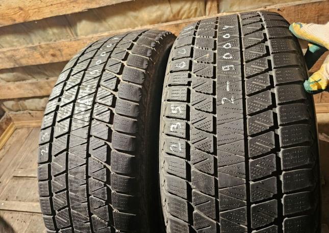 Bridgestone Blizzak DM-V3 235/60 R18