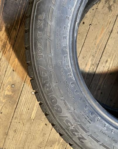 Nokian Tyres Hakkapeliitta 7 SUV 225/60 R17