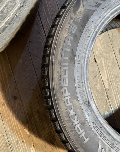 Nokian Tyres Hakkapeliitta 8 215/60 R16