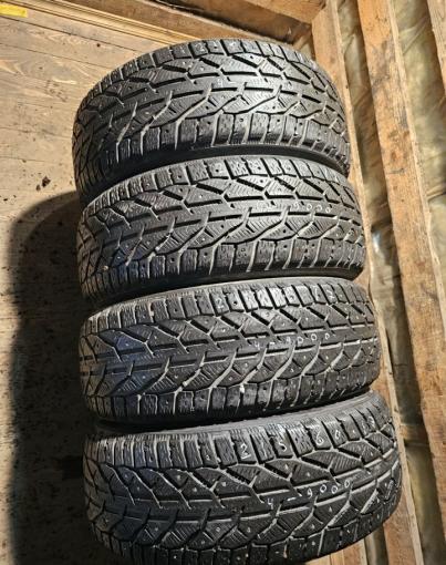 Kormoran SUV Stud 215/60 R17