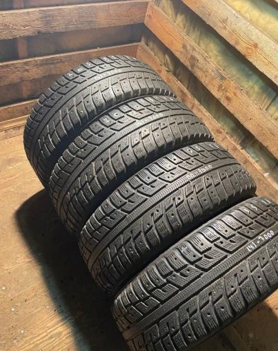 Kumho I&#39;Zen KW22 205/55 R16