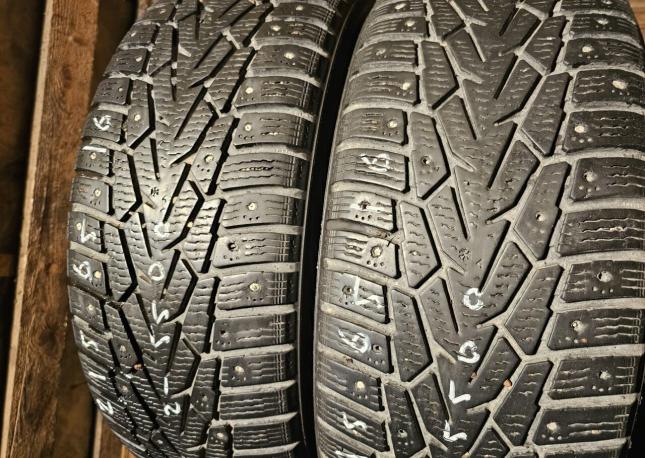 Nokian Tyres Hakkapeliitta 7 215/65 R16