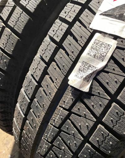 Bridgestone Blizzak Revo GZ 205/65 R16