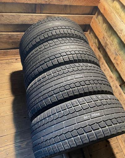 Yokohama Ice Guard IG20 235/55 R17