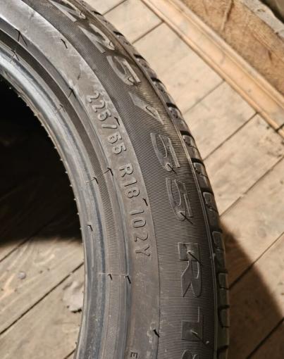 Pirelli Cinturato P7 225/55 R18