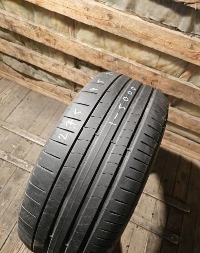 Pirelli P Zero 275/45 R21