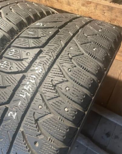 Bridgestone Ice Cruiser 7000 195/60 R15