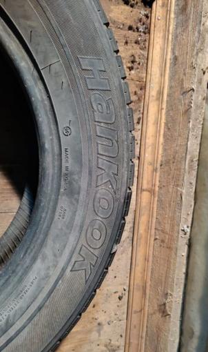 Hankook Radial RA08 215/65 R17