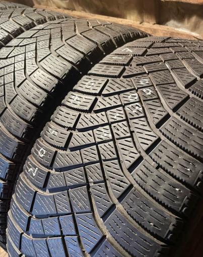 Pirelli Ice Zero FR 205/50 R17