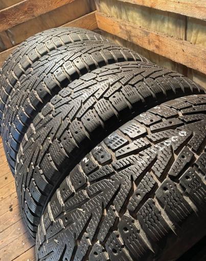 Nokian Tyres Hakkapeliitta 7 SUV 235/65 R17