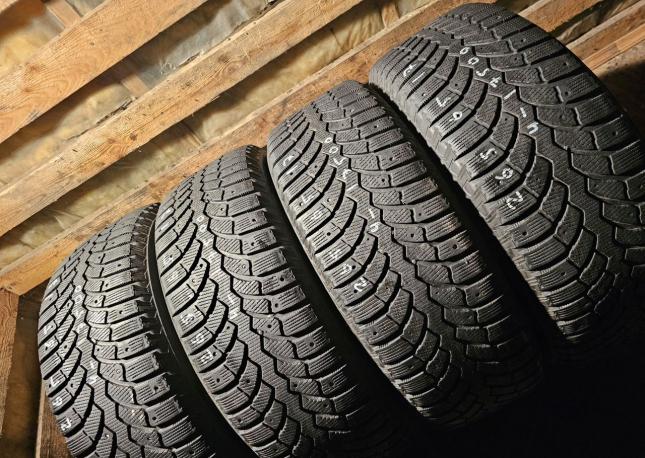 Bridgestone Blizzak Spike-01 265/65 R17