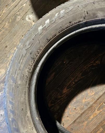 Bridgestone Dueler H/P Sport 215/60 R17 96H
