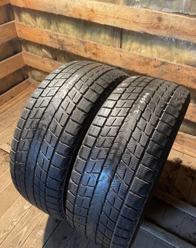 Dunlop Winter Maxx SJ8 235/55 R17