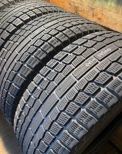 Yokohama Ice Guard IG20 235/55 R17