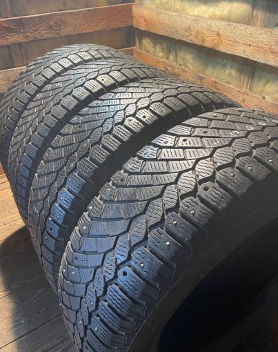 Continental ContiIceContact 4x4 225/65 R17