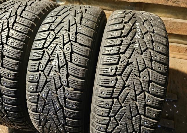 Nokian Tyres Hakkapeliitta 7 205/60 R16