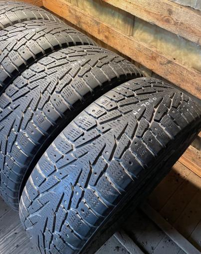 Nokian Tyres Hakkapeliitta 7 SUV 235/65 R17