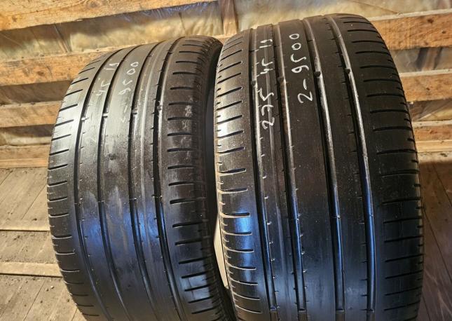 Pirelli P Zero 275/45 R19