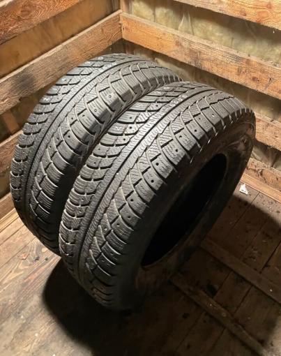 Gislaved Nord Frost 5 215/70 R16