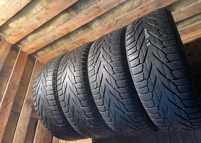 Nokian Tyres Hakkapeliitta R2 SUV 265/60 R18