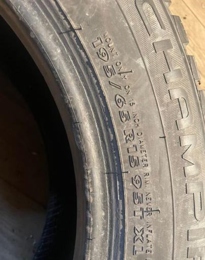 GT Radial Champiro IcePro 195/65 R15