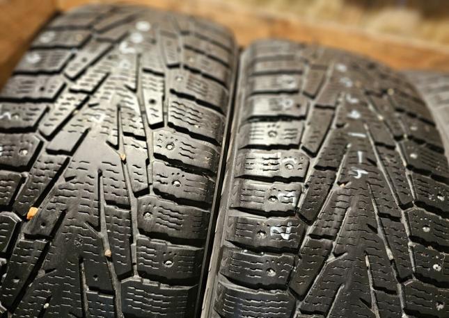 Nokian Tyres Hakkapeliitta 7 235/60 R17