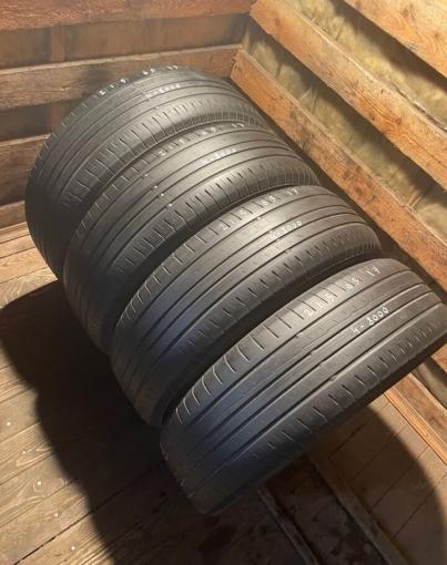 Yokohama BluEarth AE50 215/65 R17