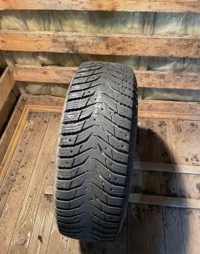 Kumho WinterCraft Ice WI31 215/70 R15