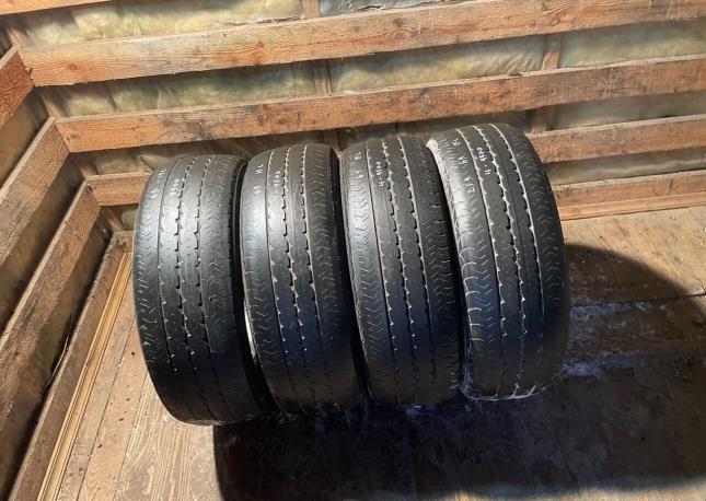Pirelli Chrono 2 215/65 R15C 104T