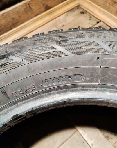 Yokohama Ice Guard IG55 215/65 R16