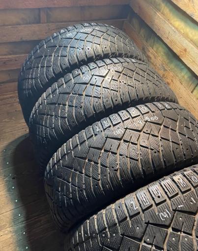 Nitto Therma Spike 285/60 R18