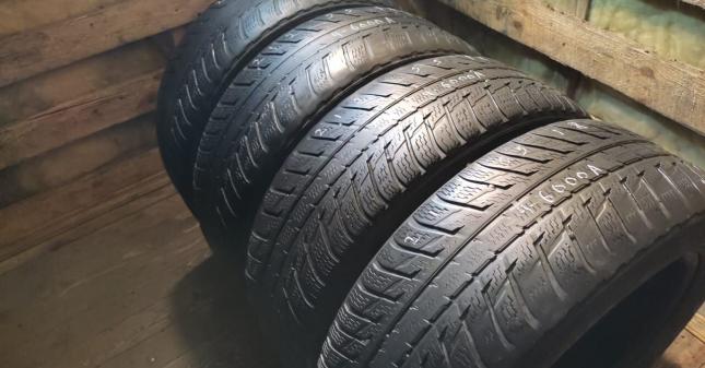 Nokian Tyres WR SUV 3 215/55 R18