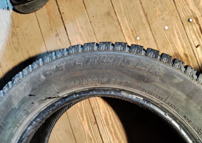 Firestone Ice Cruiser 7 185/65 R15